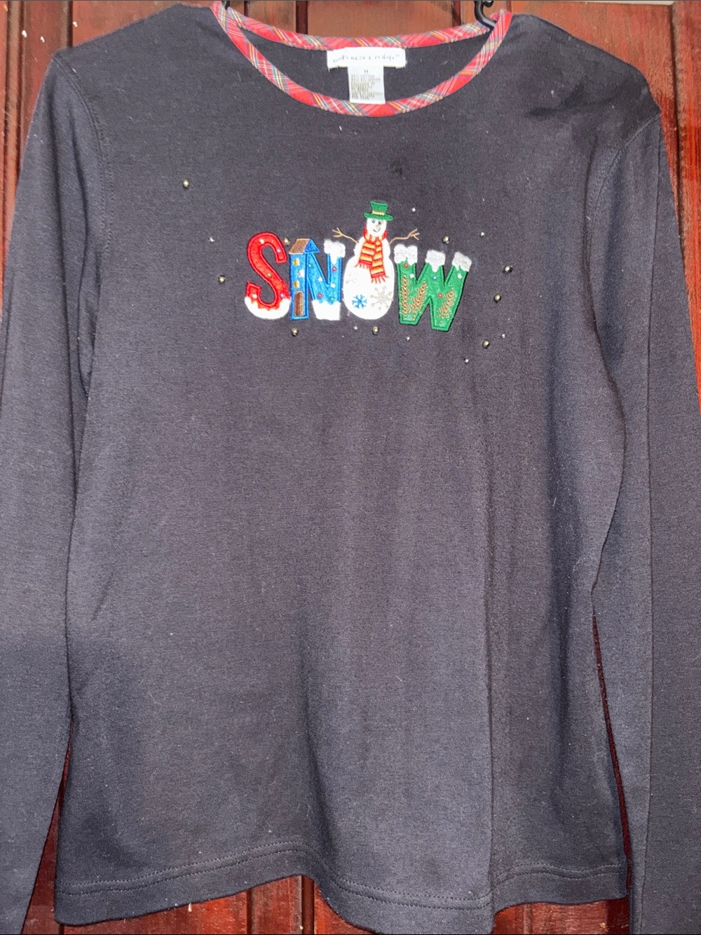 Women's Black 'SNOW' Long-Sleeve Holiday Sweatshirt - Plaid Trim
